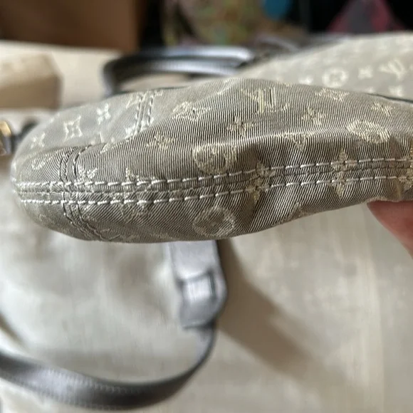 Louis Vuitton Mini Lin 2 way Bag - Picture 14 of 15